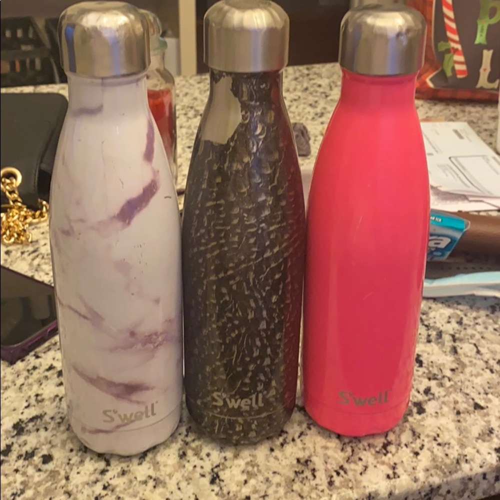 3 S’well water bottles (17 oz)